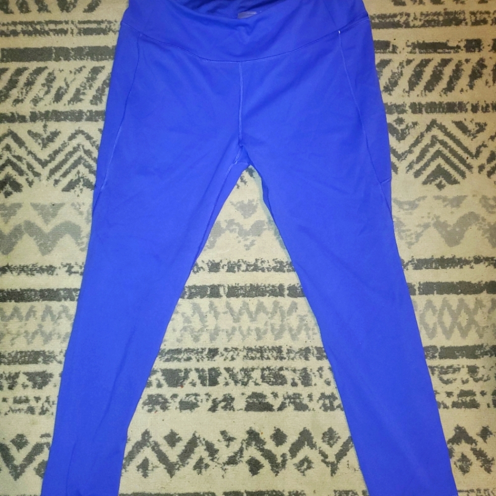 Calia Carrie Underwood Stay Powerful Purple Yoga Pants Size: Large